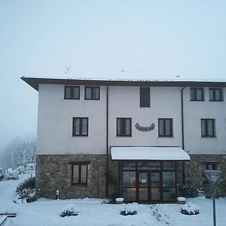 Hotel Santuario Urkiola - Lagunetxea Urquiola Buitenkant foto