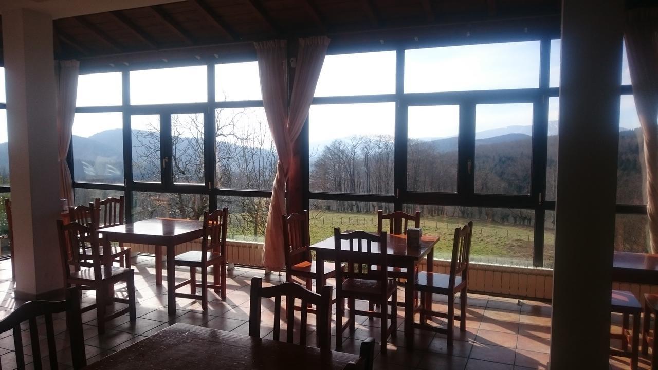 Hotel Santuario Urkiola - Lagunetxea Urquiola Buitenkant foto